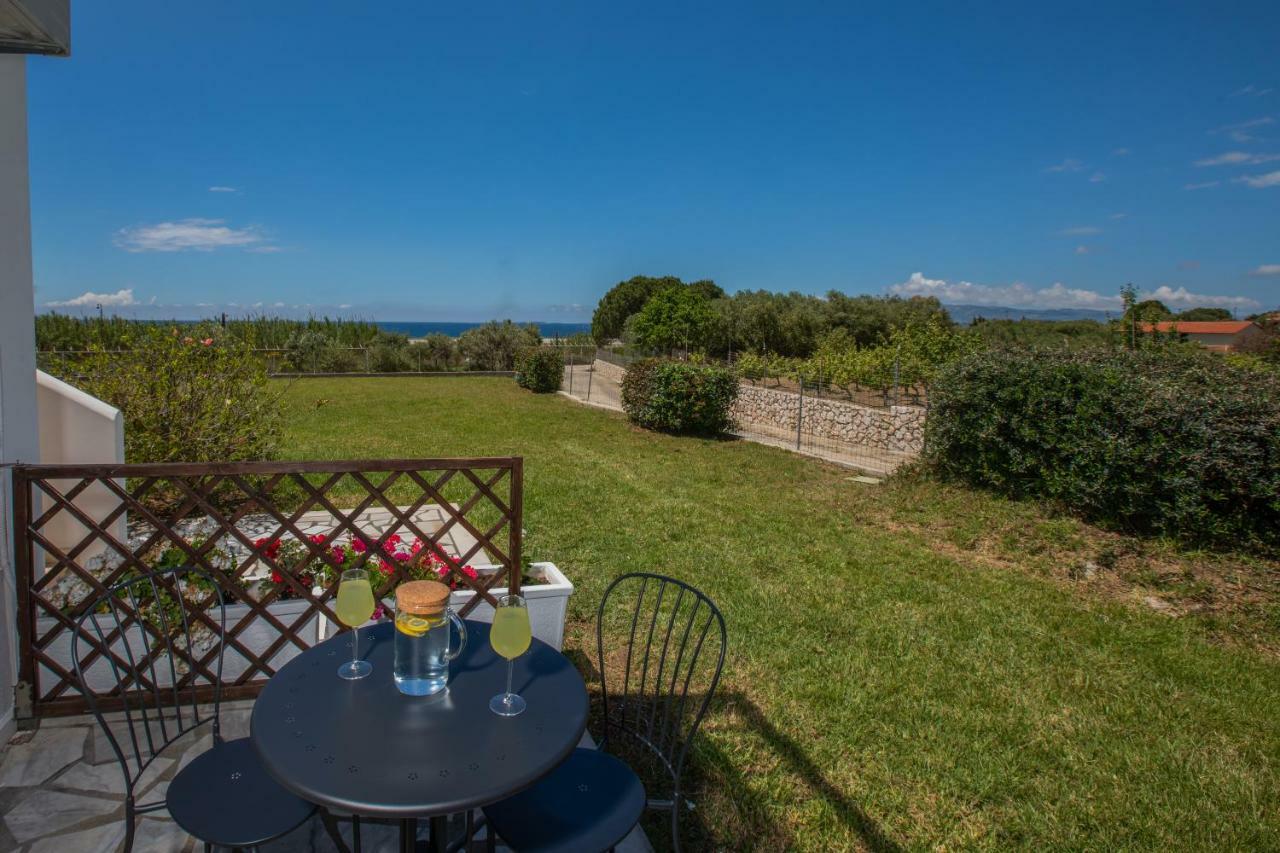 Sea View Studios Minia Екстер'єр фото