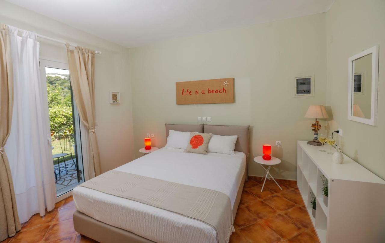 Sea View Studios Minia Екстер'єр фото